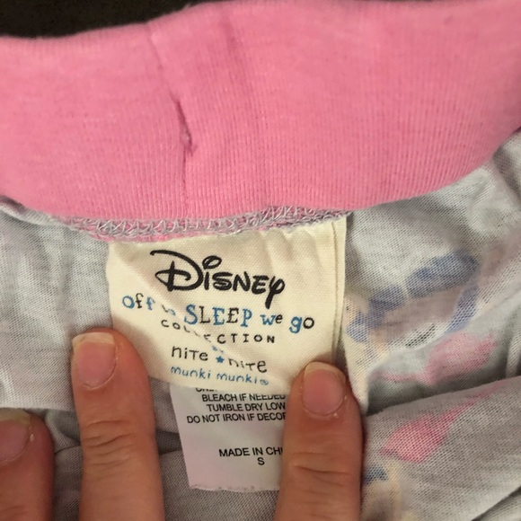 Disney Off To Sleep We Go Alice In Wonderland s/xs - Picture 5 of 5